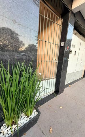 Studio para alugar com 29m², 1 quarto e sem vaga Studio para alugar com 29m², 1 quarto e sem vagaFachada