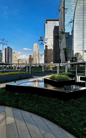 Apartamento à venda com 227m², 3 quartos e 4 vagas Apartamento à venda com 227m², 3 quartos e 4 vagasÁrea Comum