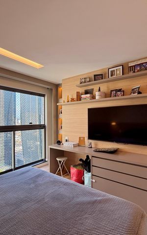 Apartamento à venda com 227m², 3 quartos e 4 vagas Apartamento à venda com 227m², 3 quartos e 4 vagasSuíte 3