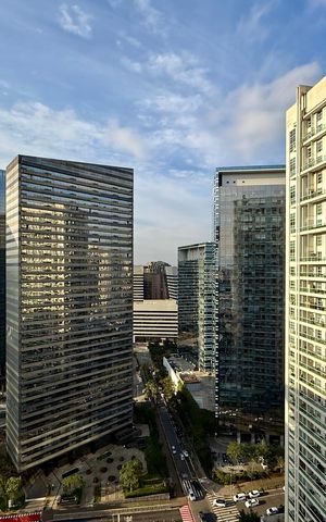 Apartamento à venda com 227m², 3 quartos e 4 vagas Apartamento à venda com 227m², 3 quartos e 4 vagasVista Suíte 2