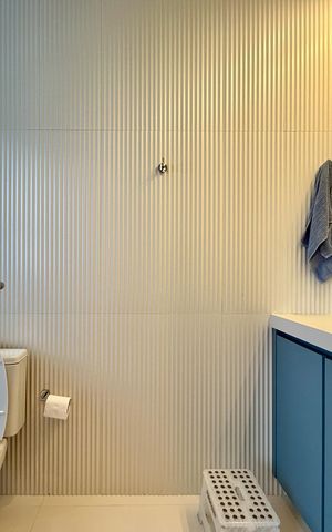 Apartamento à venda com 227m², 3 quartos e 4 vagas Apartamento à venda com 227m², 3 quartos e 4 vagasBanheiro Suíte 1