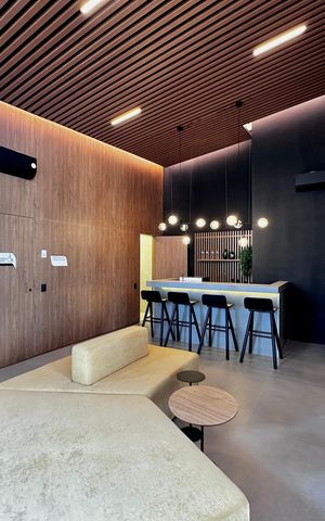 Apartamento à venda com 227m², 3 quartos e 4 vagas Apartamento à venda com 227m², 3 quartos e 4 vagasSalão de Festas