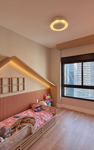 Apartamento à venda com 227m², 3 quartos e 4 vagas Apartamento à venda com 227m², 3 quartos e 4 vagasSuíte 2