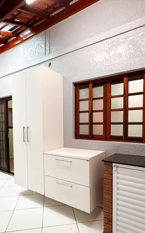 Casa de condomínio para alugar com 77m², 3 quartos e 2 vagas Casa de condomínio para alugar com 77m², 3 quartos e 2 vagasÁrea de Serviço