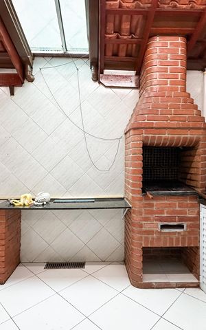 Casa de condomínio para alugar com 77m², 3 quartos e 2 vagas Casa de condomínio para alugar com 77m², 3 quartos e 2 vagasÁrea gourmet