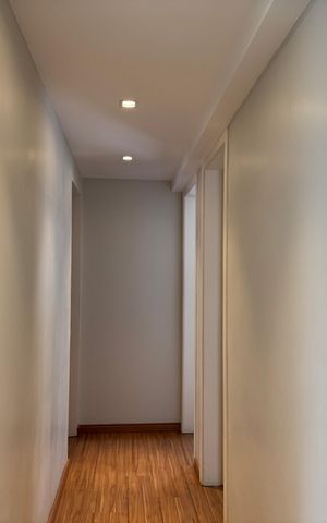 Apartamento à venda com 93m², 3 quartos e 2 vagasCorredor