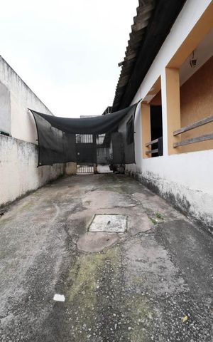 Casa para alugar com 100m², 2 quartos e sem vagaÁrea externa