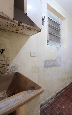 Casa para alugar com 100m², 2 quartos e sem vagaCozinha e Área de Serviço