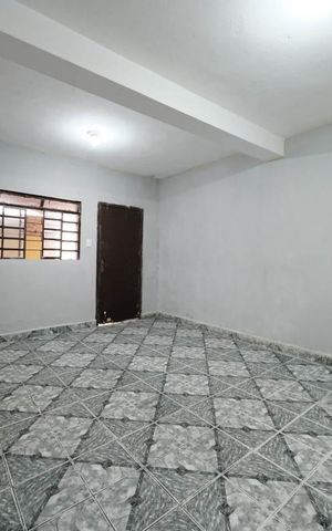 Casa para alugar com 100m², 2 quartos e sem vagaSala