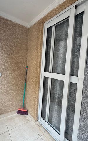 Apartamento à venda com 47m², 2 quartos e 1 vaga Apartamento à venda com 47m², 2 quartos e 1 vagaVaranda