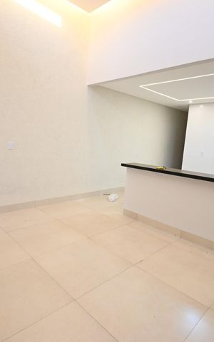 Casa para alugar com 114m², 2 quartos e 2 vagas