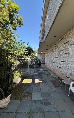 Casa para alugar com 420m², 5 quartos e 2 vagas