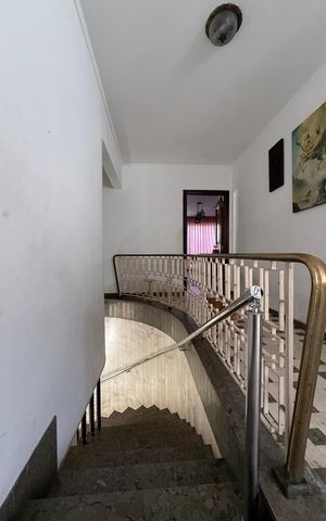 Casa para alugar com 420m², 5 quartos e 2 vagas
