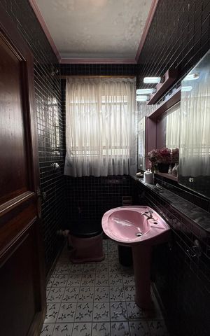 Casa para alugar com 420m², 5 quartos e 2 vagas