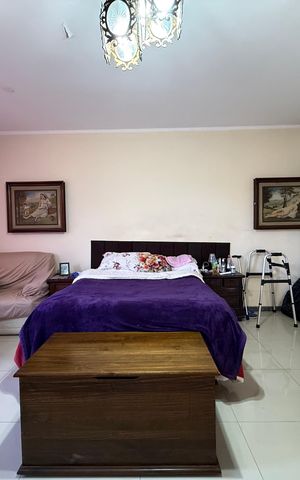Casa para alugar com 420m², 5 quartos e 2 vagas