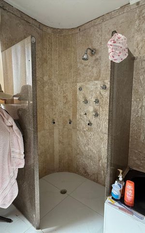 Casa para alugar com 420m², 5 quartos e 2 vagas