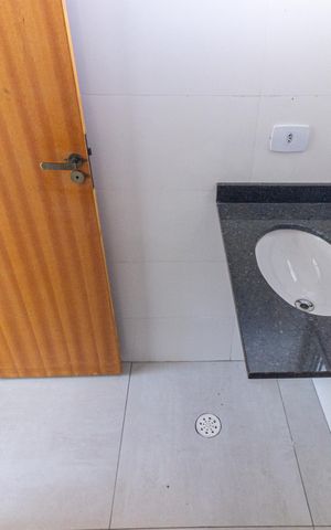 Apartamento à venda com 39m², 2 quartos e sem vaga Apartamento à venda com 39m², 2 quartos e sem vagaBanheiro