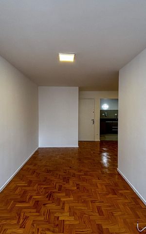 Apartamento para alugar com 80m², 2 quartos e 1 vaga
