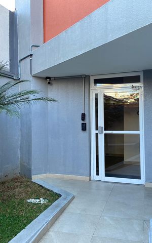 Apartamento à venda com 45m², 2 quartos e 1 vaga Apartamento à venda com 45m², 2 quartos e 1 vagaFachada do bloco