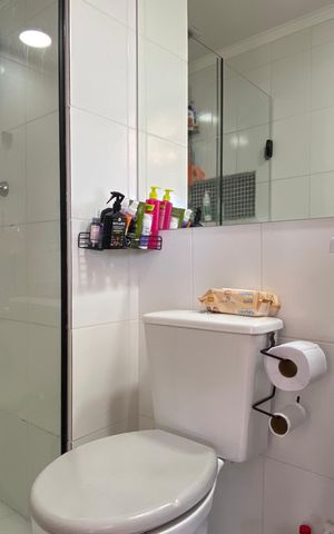 Apartamento à venda com 45m², 2 quartos e 1 vaga Apartamento à venda com 45m², 2 quartos e 1 vagaBanheiro