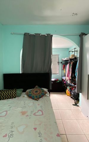 Casa à venda com 35m², 1 quarto e 4 vagas Casa à venda com 35m², 1 quarto e 4 vagasQuarto