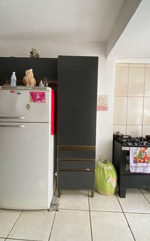 Casa à venda com 35m², 1 quarto e 4 vagas Casa à venda com 35m², 1 quarto e 4 vagasSala/Cozinha