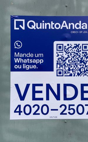 Casa à venda com 35m², 1 quarto e 4 vagas Casa à venda com 35m², 1 quarto e 4 vagasPlaca