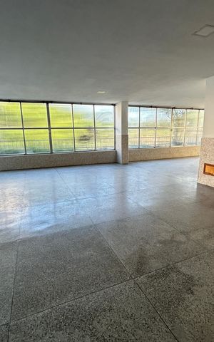 Apartamento para alugar com 54m², 2 quartos e 1 vagaÁrea comum - Playground