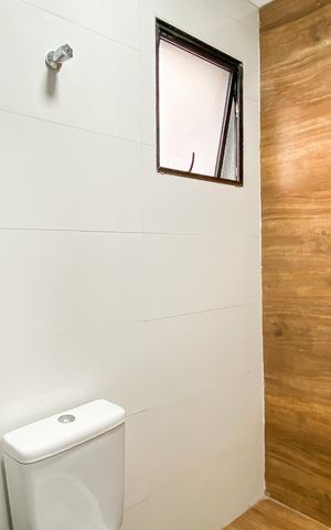 Casa à venda com 80m², 2 quartos e 1 vaga Casa à venda com 80m², 2 quartos e 1 vagaBanheiro da Suíte 2
