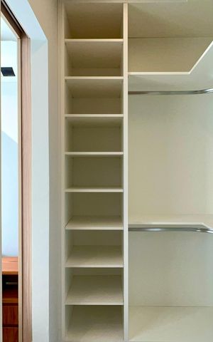 Apartamento para alugar com 38m², 1 quarto e 1 vaga Apartamento para alugar com 38m², 1 quarto e 1 vagaCloset da suíte