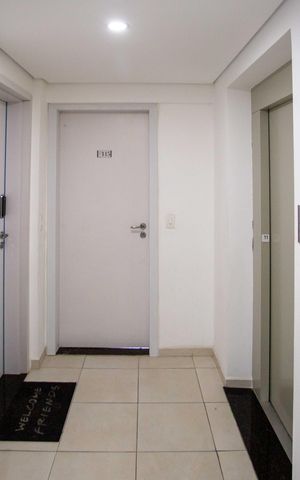 Apartamento à venda com 57m², 2 quartos e 1 vagaHall de entrada