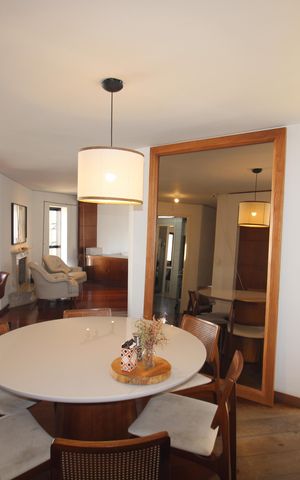 Apartamento para alugar com 254m², 3 quartos e 4 vagasSala