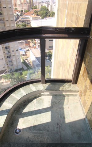 Apartamento para alugar com 254m², 3 quartos e 4 vagasQuarto 2 - Varanda
