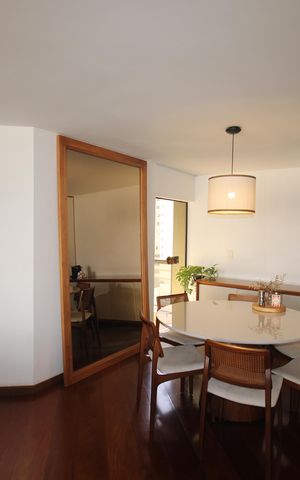 Apartamento para alugar com 254m², 3 quartos e 4 vagasSala