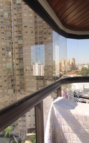 Apartamento para alugar com 254m², 3 quartos e 4 vagasQuarto 3 - Varanda