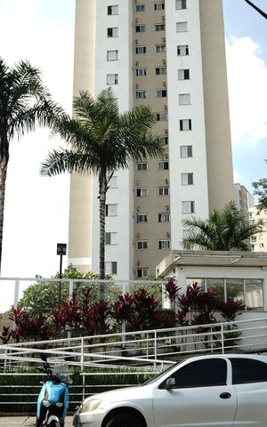 Apartamento à venda com 52m², 2 quartos e 1 vagaFachada