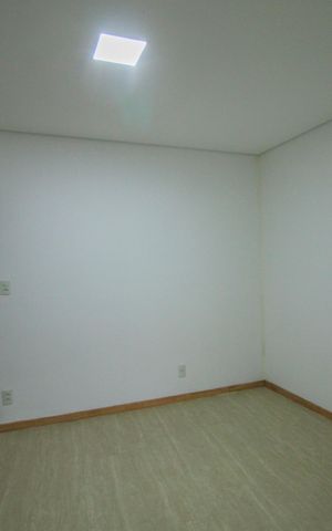 Casa à venda com 60m², 2 quartos e 2 vagas Casa à venda com 60m², 2 quartos e 2 vagasQuarto 2