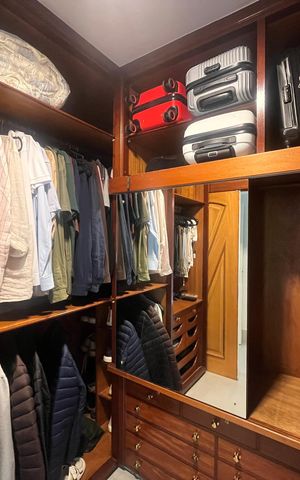 Apartamento à venda com 156m², 3 quartos e 2 vagas Apartamento à venda com 156m², 3 quartos e 2 vagasQuarto 2