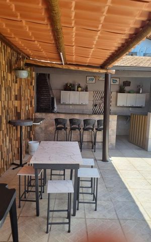 Casa à venda com 300m², 7 quartos e 1 vaga