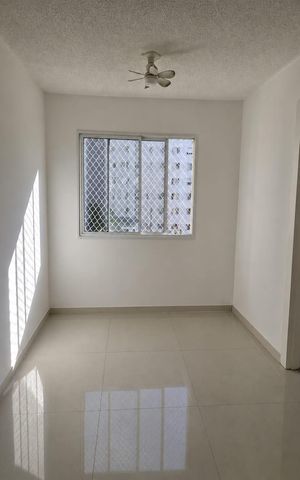 Apartamento à venda com 34m², 2 quartos e sem vaga Apartamento à venda com 34m², 2 quartos e sem vagaSala