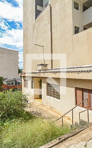 Casa à venda com 501m², 3 quartos e 6 vagas