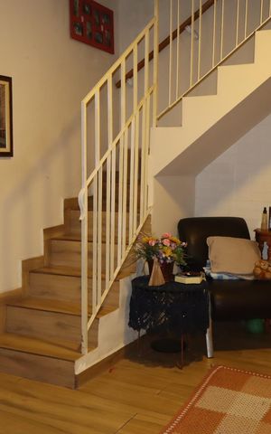 Casa para alugar com 200m², 4 quartos e 2 vagasSala