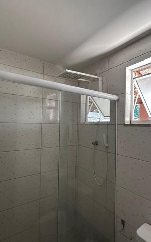 Casa de condomínio para alugar com 200m², 4 quartos e 3 vagasBanheiro Social