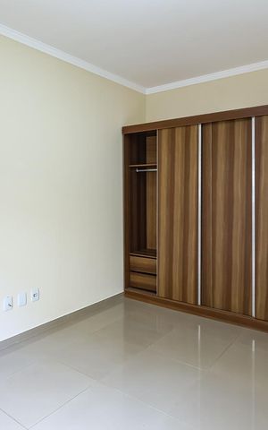 Apartamento para alugar com 105m², 3 quartos e 2 vagas Apartamento para alugar com 105m², 3 quartos e 2 vagasSuíte