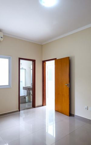 Apartamento para alugar com 105m², 3 quartos e 2 vagas Apartamento para alugar com 105m², 3 quartos e 2 vagasSuíte