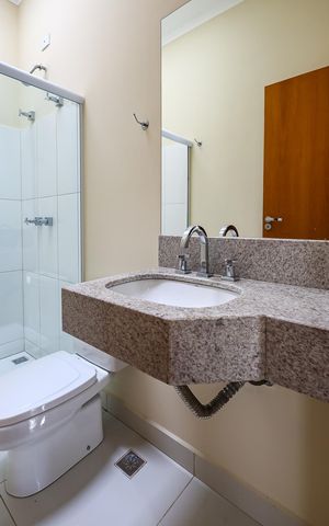 Apartamento para alugar com 105m², 3 quartos e 2 vagas Apartamento para alugar com 105m², 3 quartos e 2 vagasBanheiro da Suíte 2