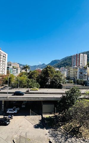 Apartamento à venda com 87m², 2 quartos e 1 vaga