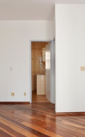 Apartamento à venda com 85m², 2 quartos e 1 vaga Apartamento à venda com 85m², 2 quartos e 1 vagaSala