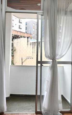 Apartamento à venda com 85m², 2 quartos e 1 vaga Apartamento à venda com 85m², 2 quartos e 1 vagaVaranda da sala
