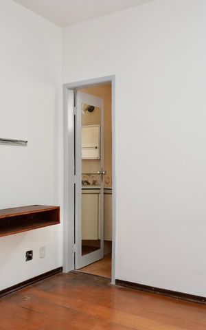 Apartamento à venda com 85m², 2 quartos e 1 vaga Apartamento à venda com 85m², 2 quartos e 1 vagaSuíte